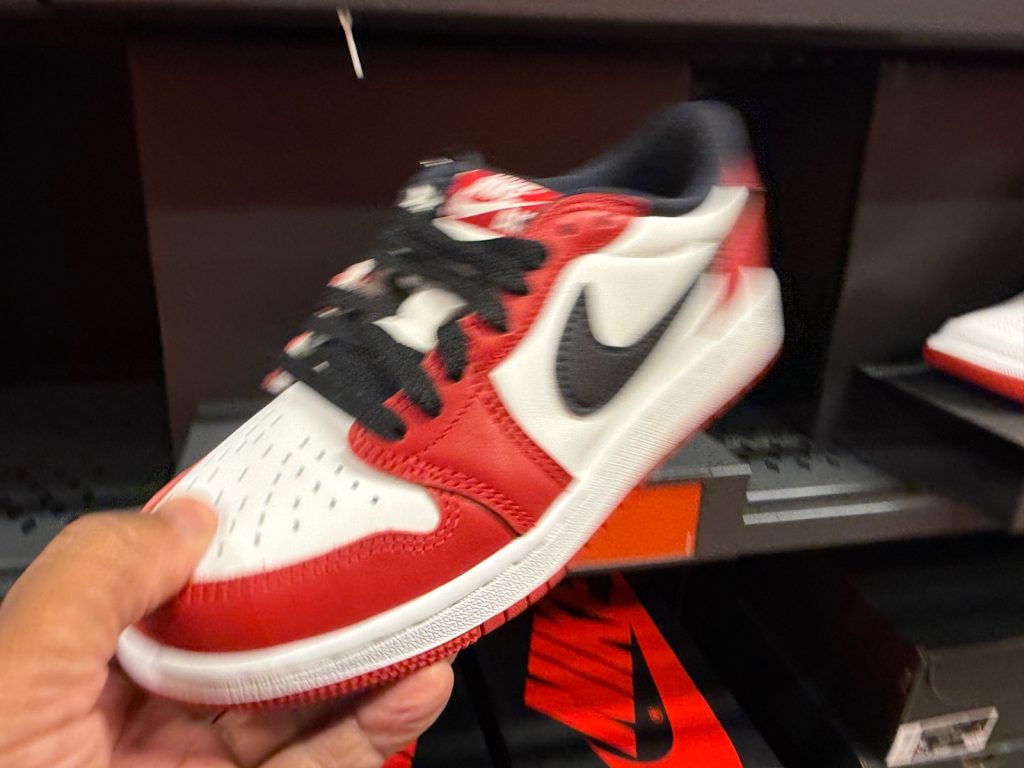Jordan 1 Retro Low OG