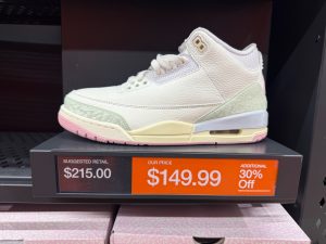 Jordan Jordan 3 Retro at outlet price