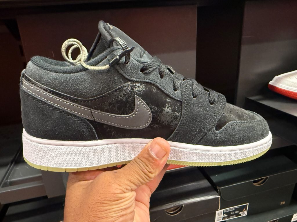 Jordan 1 Low