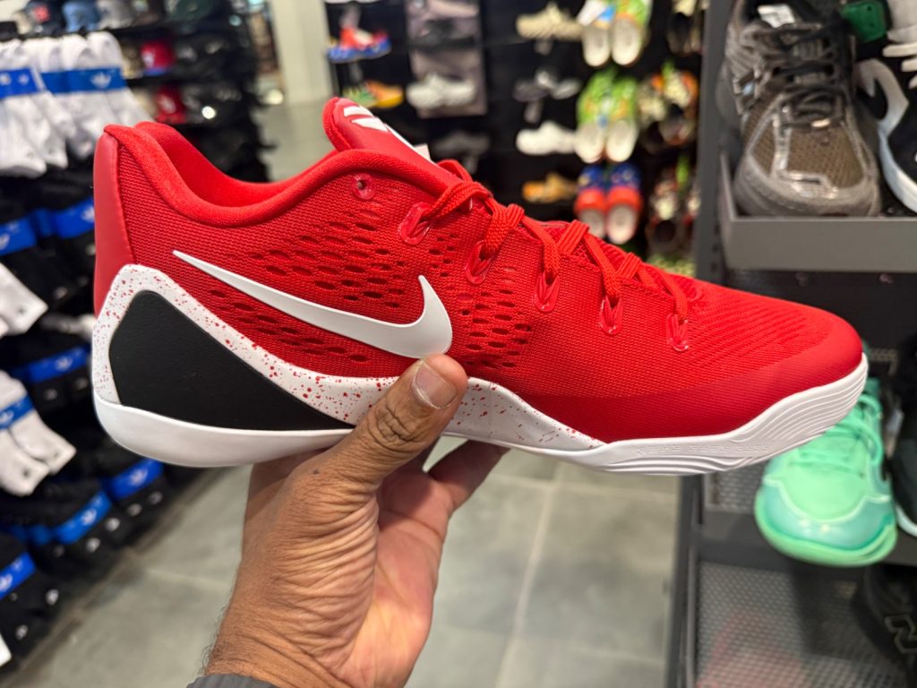 Nike Kobe 9 EM Low Protro TB