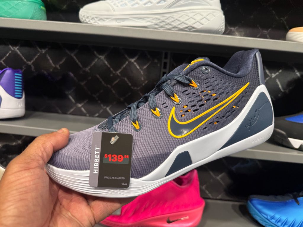 Nike Kobe 9 Elite Low EM Protro Under Retail: $139.98