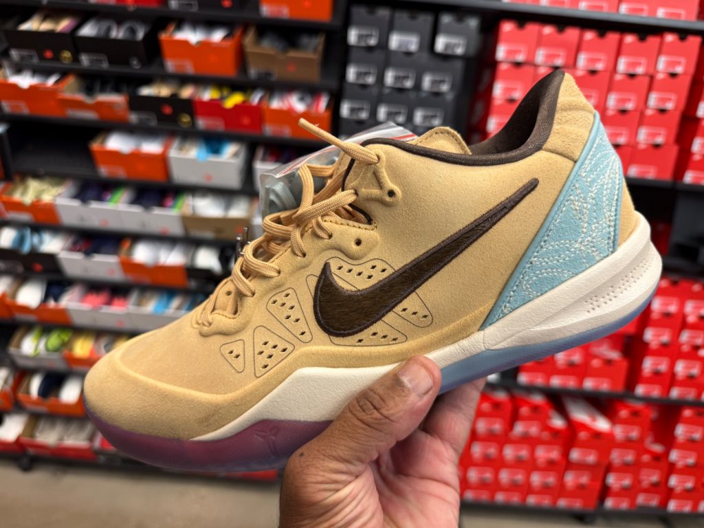 Nike Kobe 8 EXT Protro