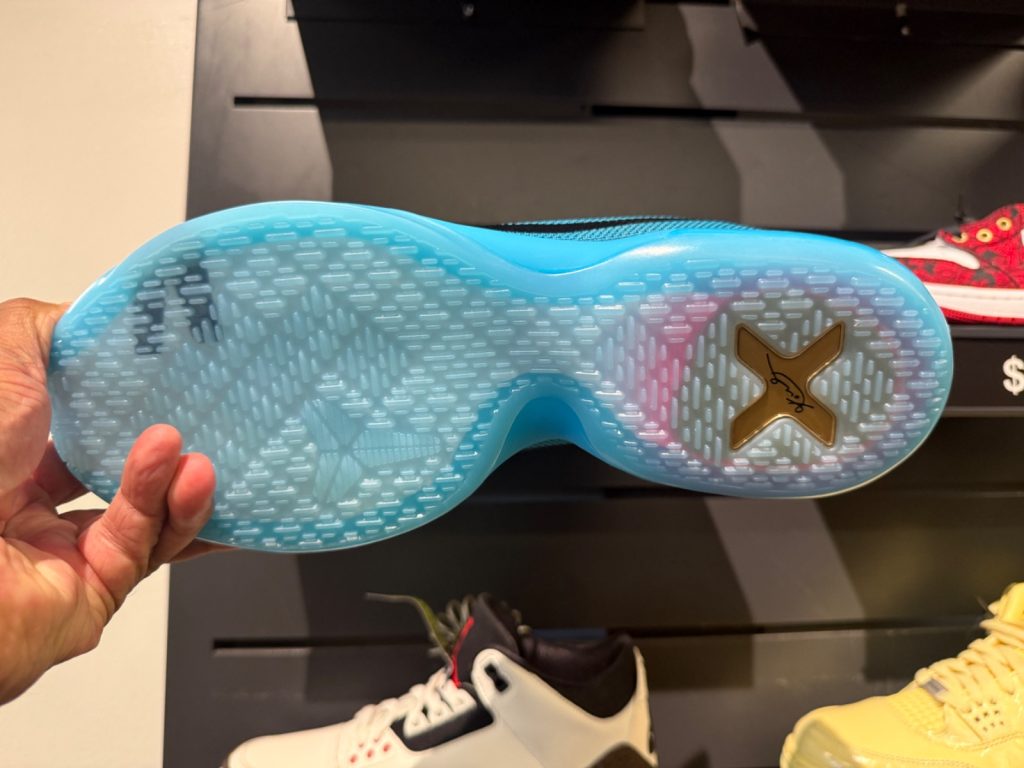 Nike Kobe 10 Low Protro Sits at Full $200 Retail