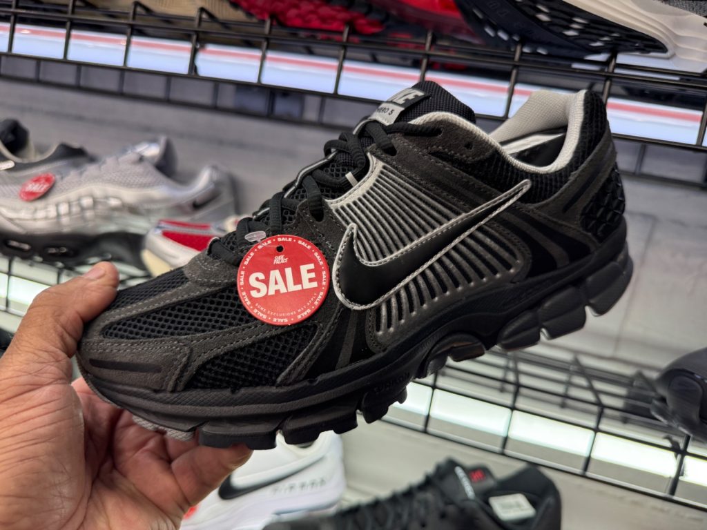 Nike Zoom Vomero 5 Drops to $109.98 at Shoe Palace